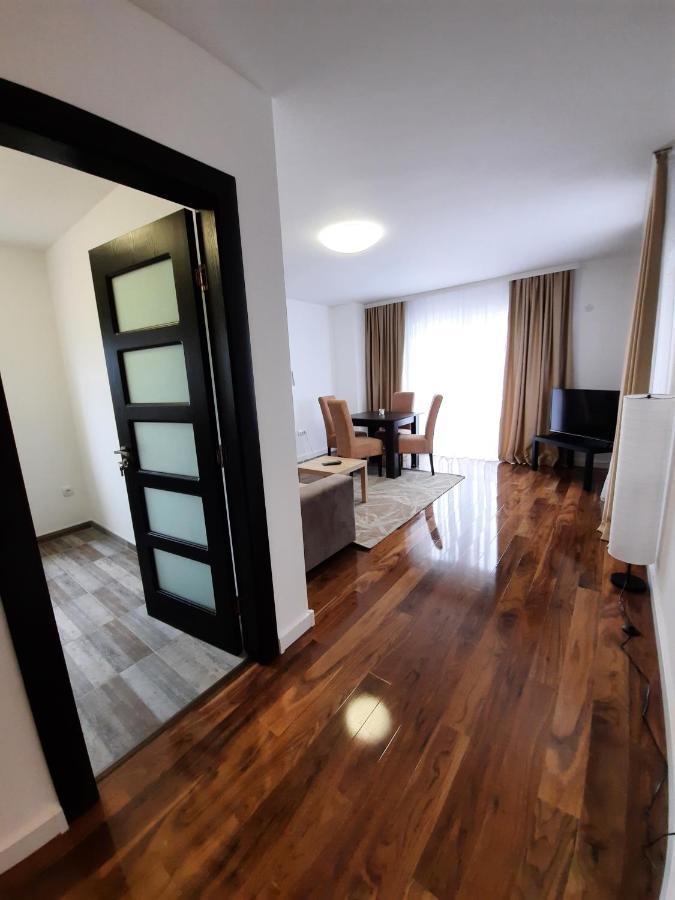 Divizija Lux Apartments Belgrado Esterno foto