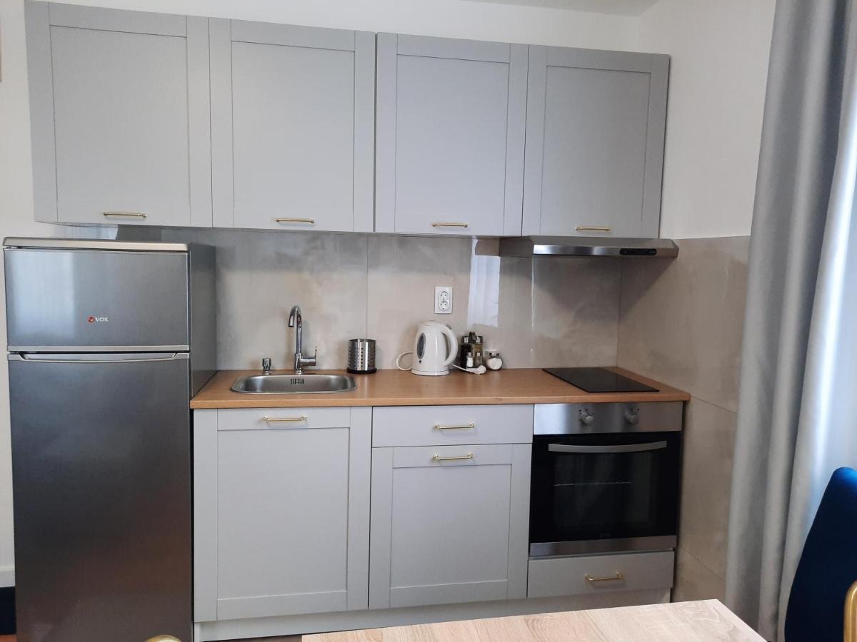 Divizija Lux Apartments Belgrado Esterno foto
