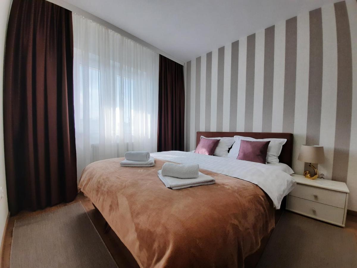 Divizija Lux Apartments Belgrado Esterno foto