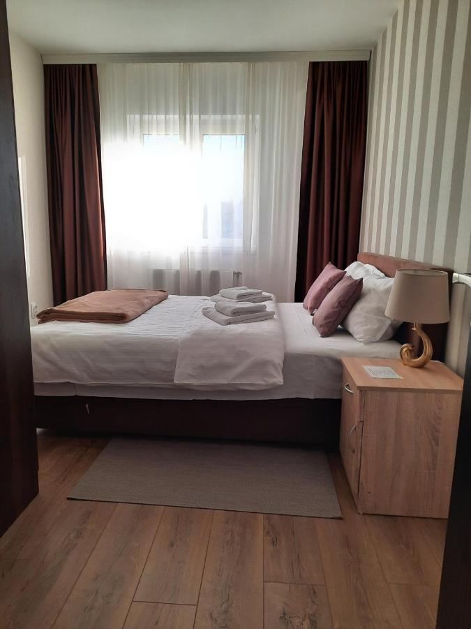 Divizija Lux Apartments Belgrado Esterno foto