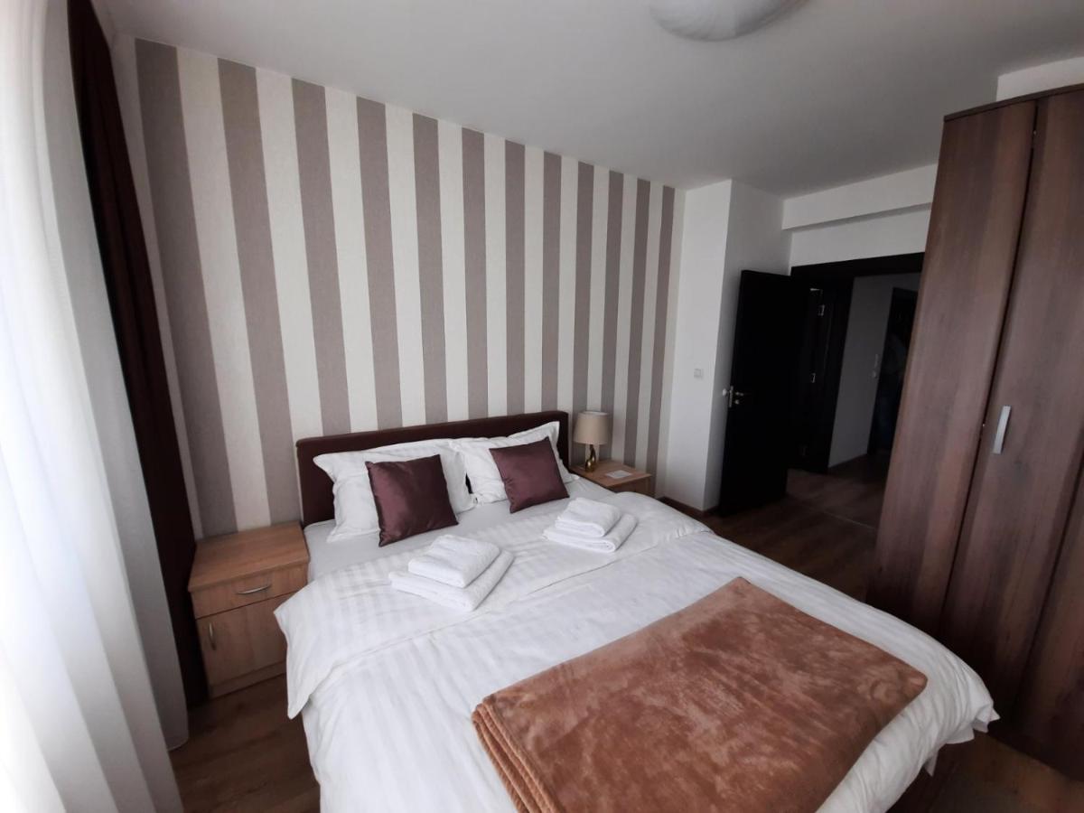 Divizija Lux Apartments Belgrado Esterno foto