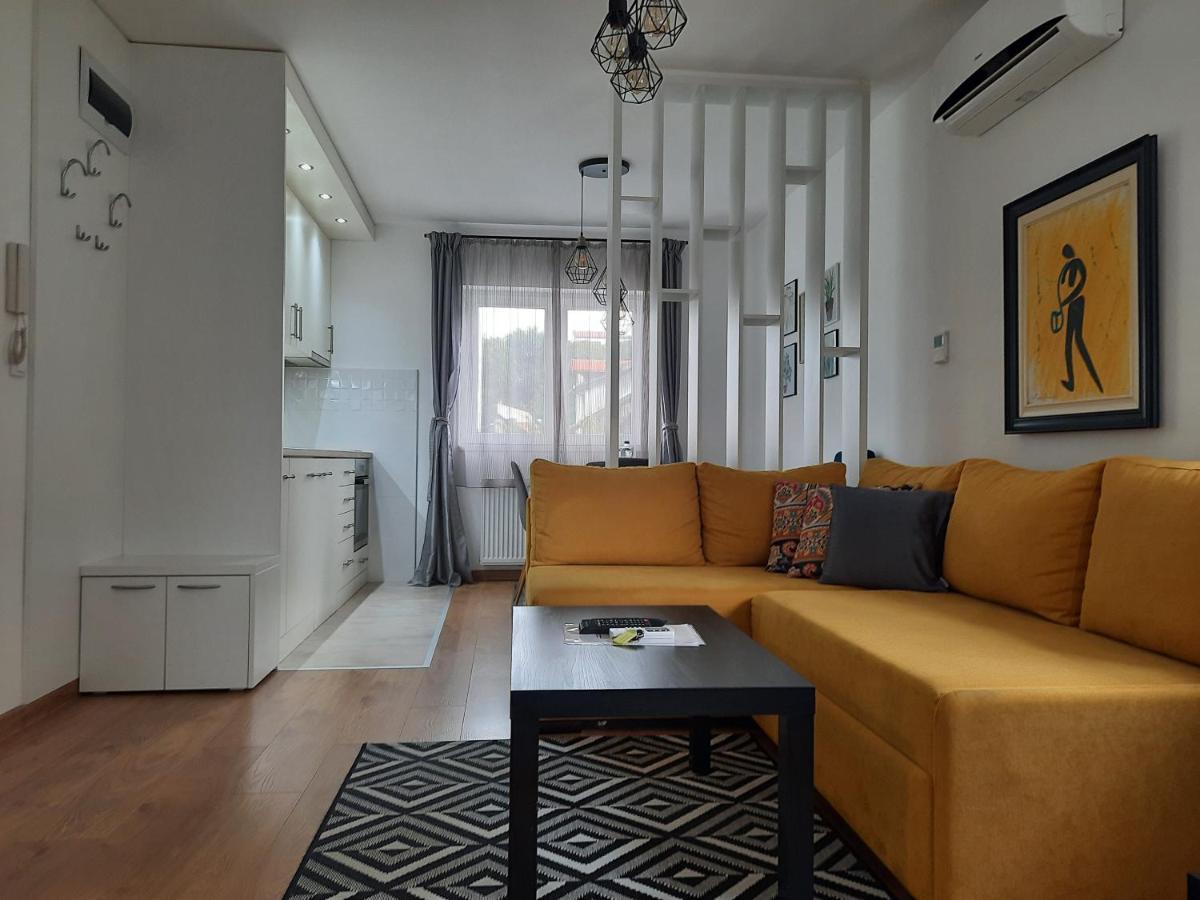 Divizija Lux Apartments Belgrado Esterno foto