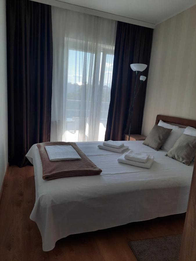 Divizija Lux Apartments Belgrado Esterno foto