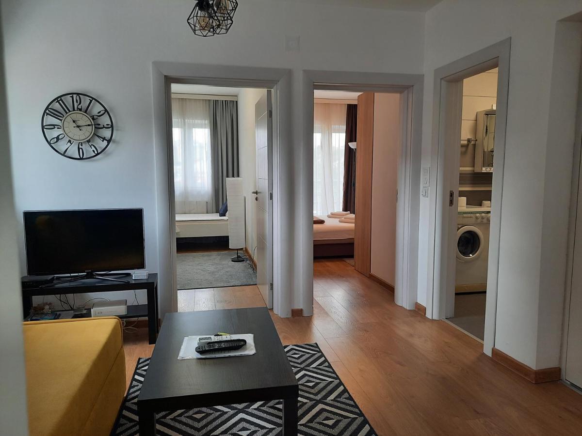 Divizija Lux Apartments Belgrado Esterno foto