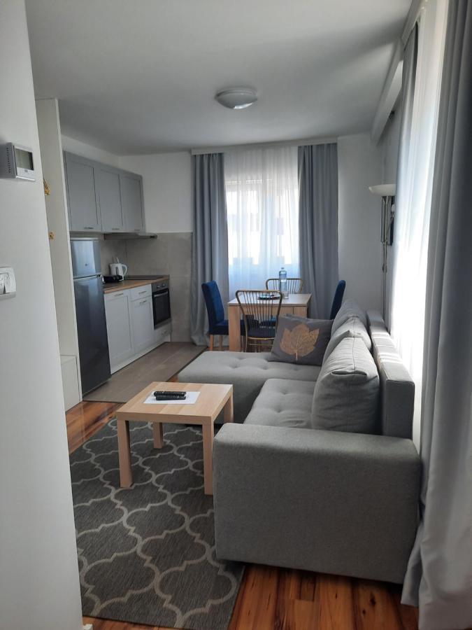 Divizija Lux Apartments Belgrado Esterno foto